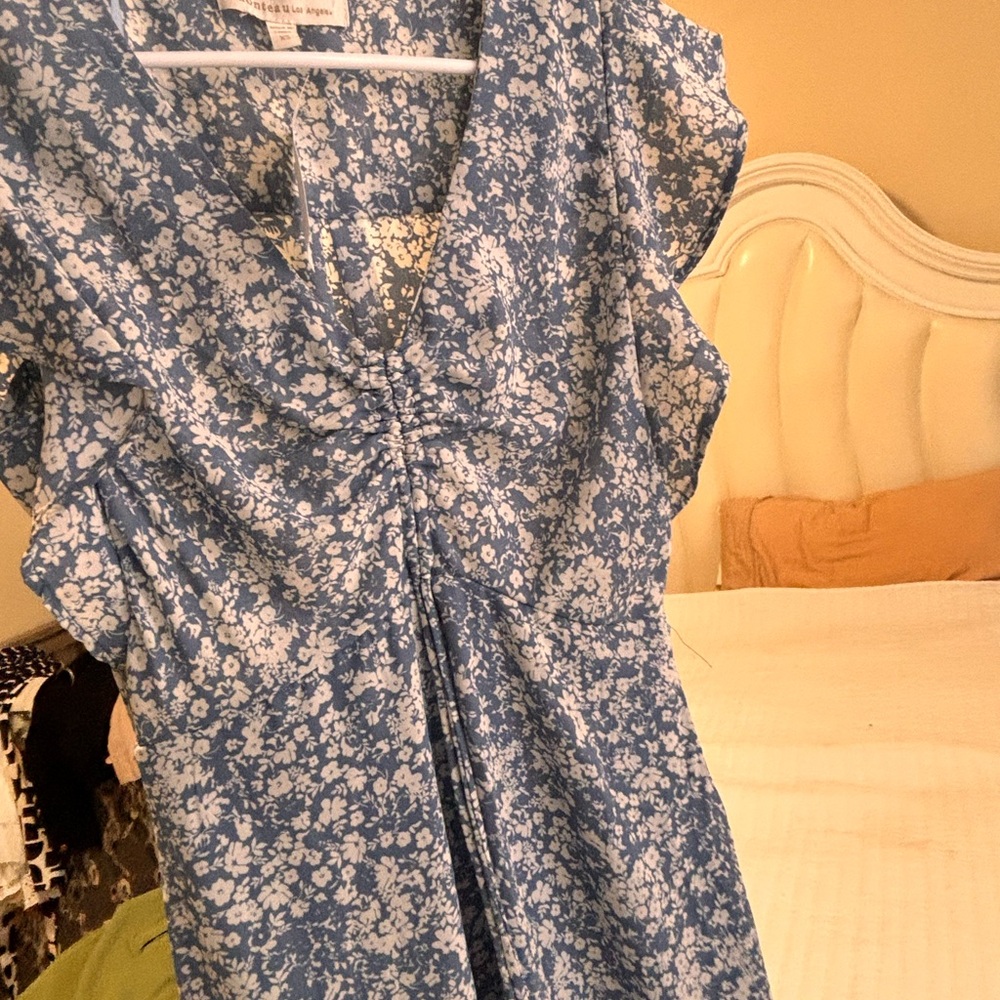 Monteau Blue and White Floral Top